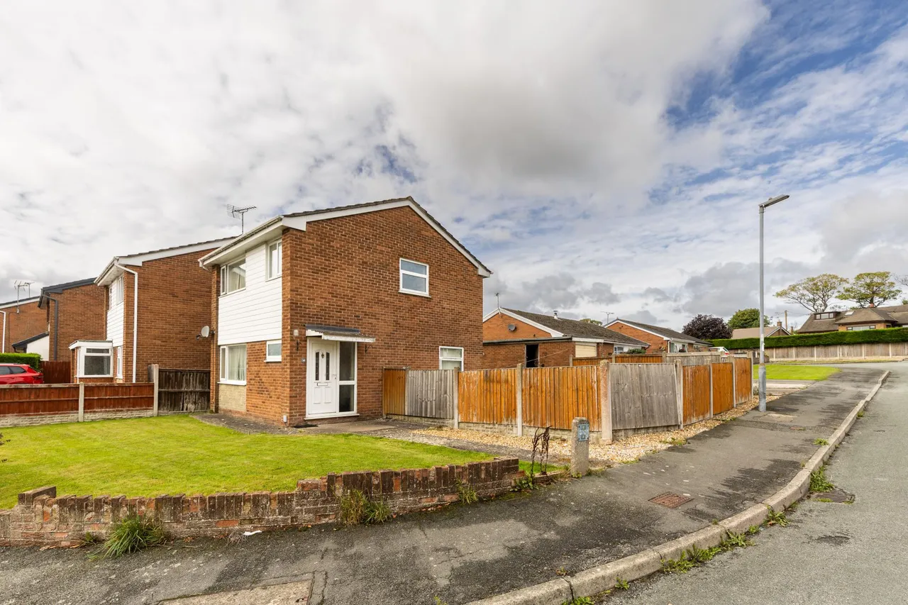 3 bed house for sale, Mayfield Drive, Buckley, CH7
