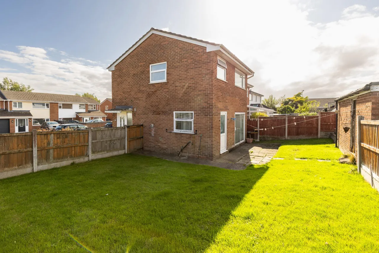 Mayfield Drive, Buckley, CH7, photo 14