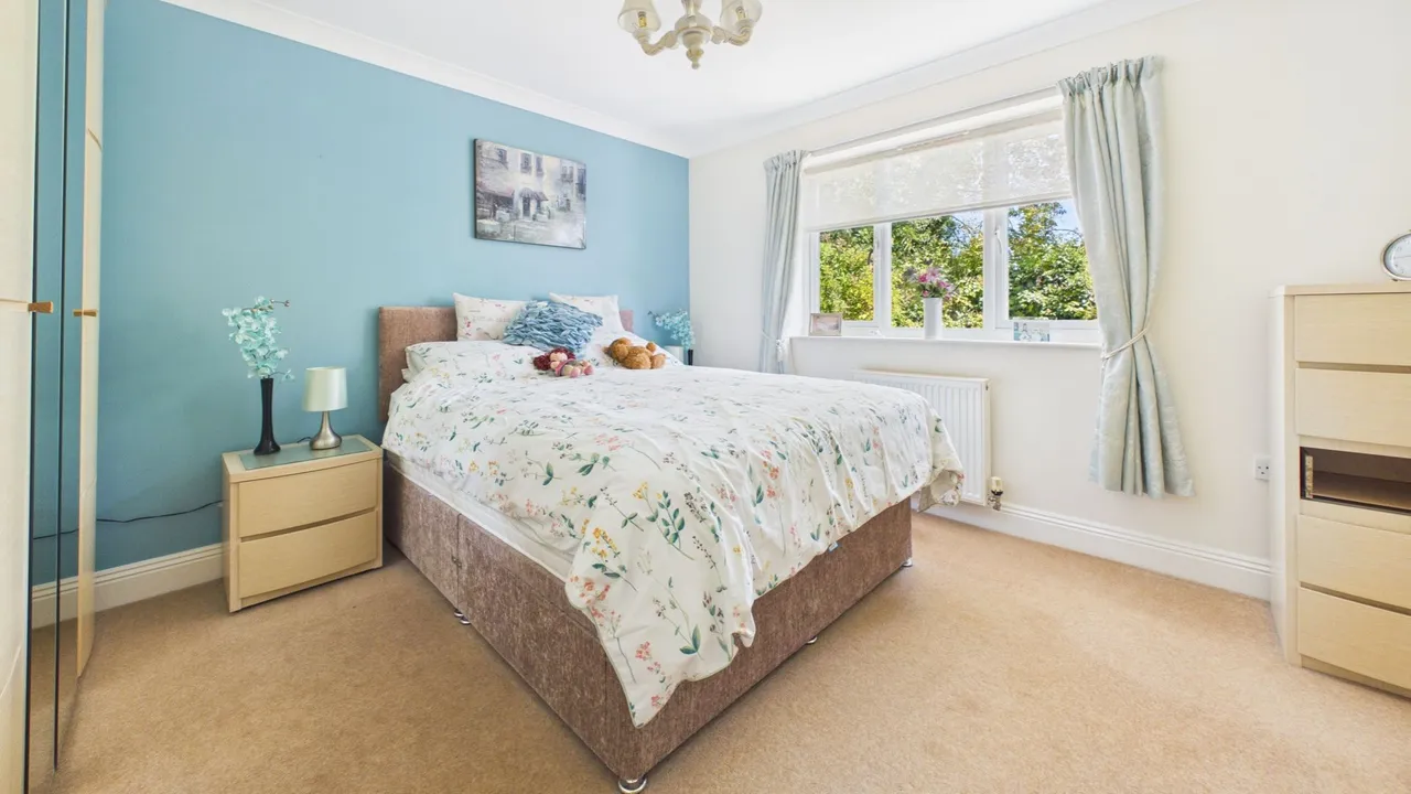 Wexford Close, Bourne, PE10, photo 12