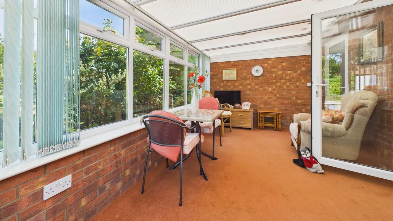 Wexford Close, Bourne, PE10, photo 9