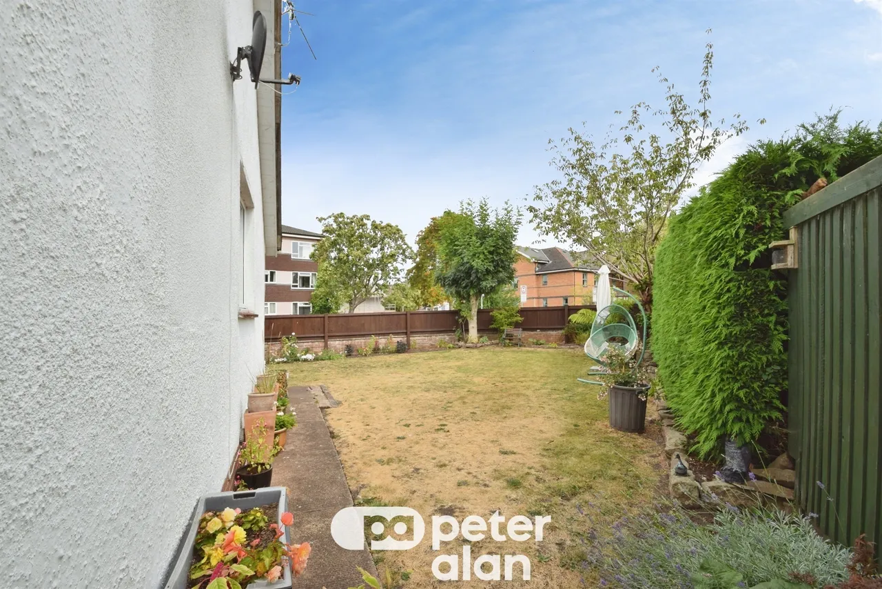 Somerset Road, Monmouth, NP25, photo 17