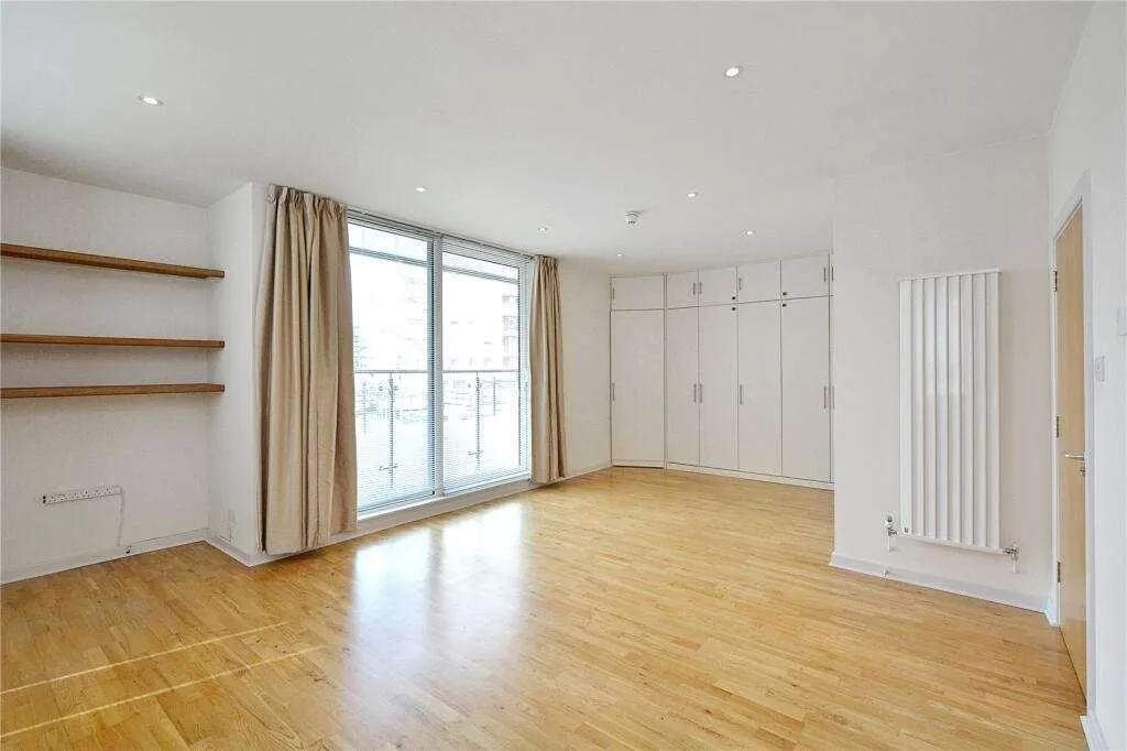 Basin Approach, London, E14, photo 8