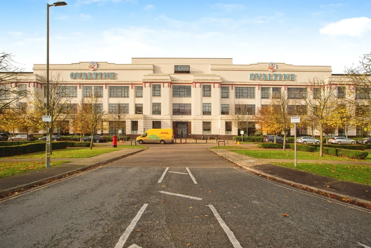 Ovaltine Drive, Kings Langley, WD4, photo 17