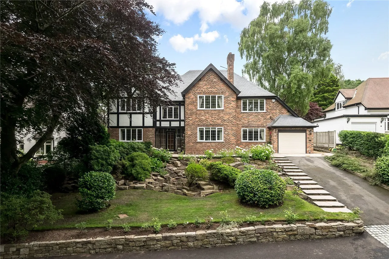 Macclesfield Road, Prestbury, SK10, photo 17