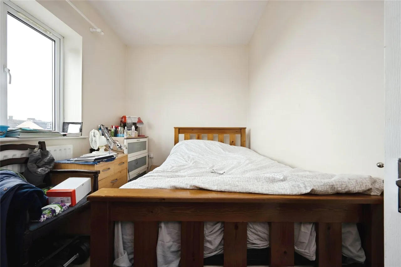 Buxton Road, Luton, Bedfordshire, LU1, photo 5