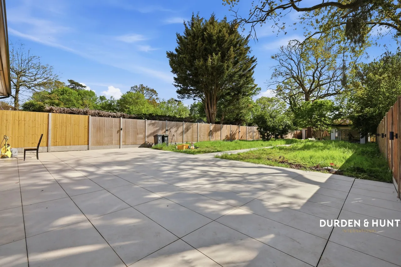 Tomswood Road, Chigwell, IG7, photo 15