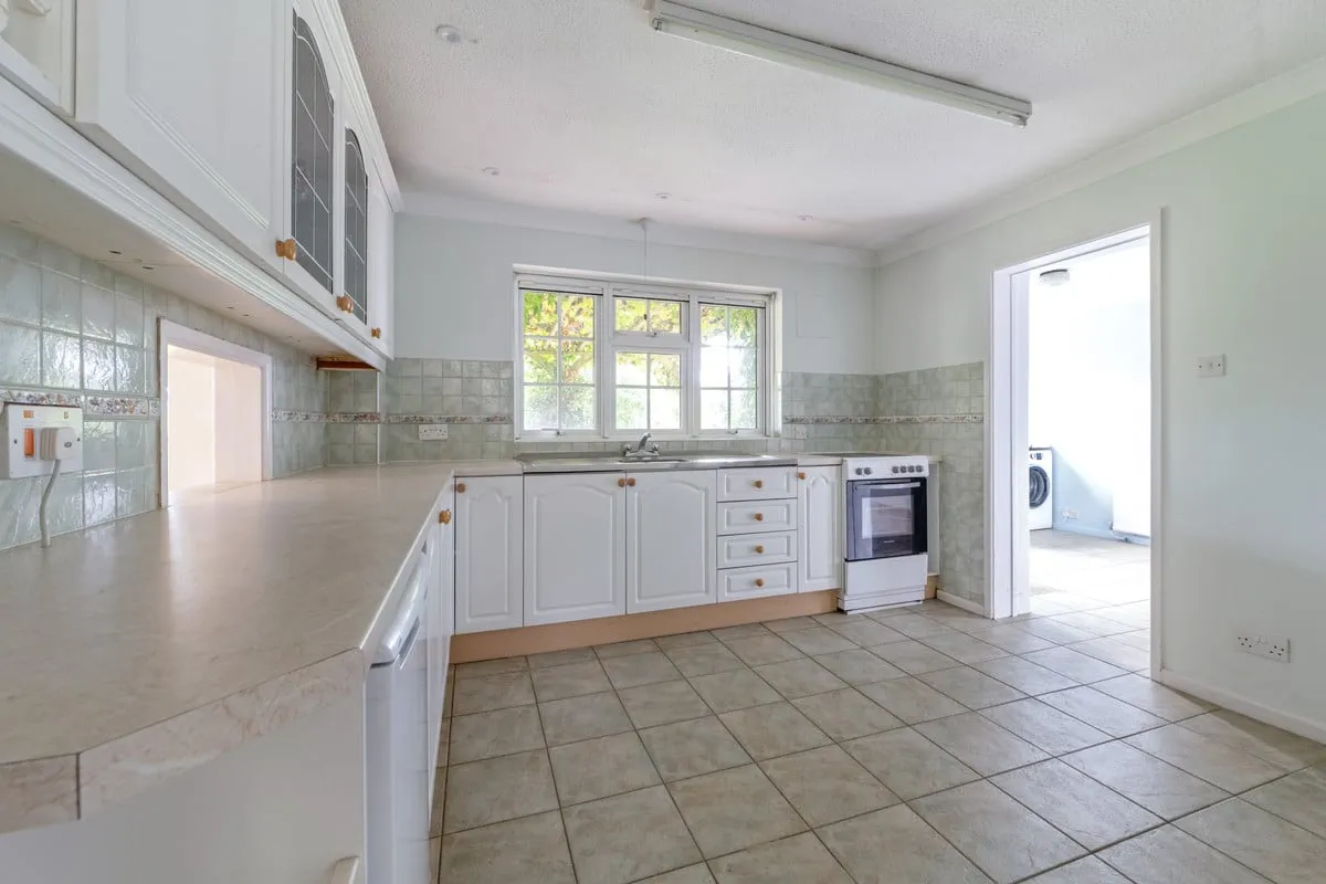 Olivers Mead, Child Okeford, DT11, photo 8