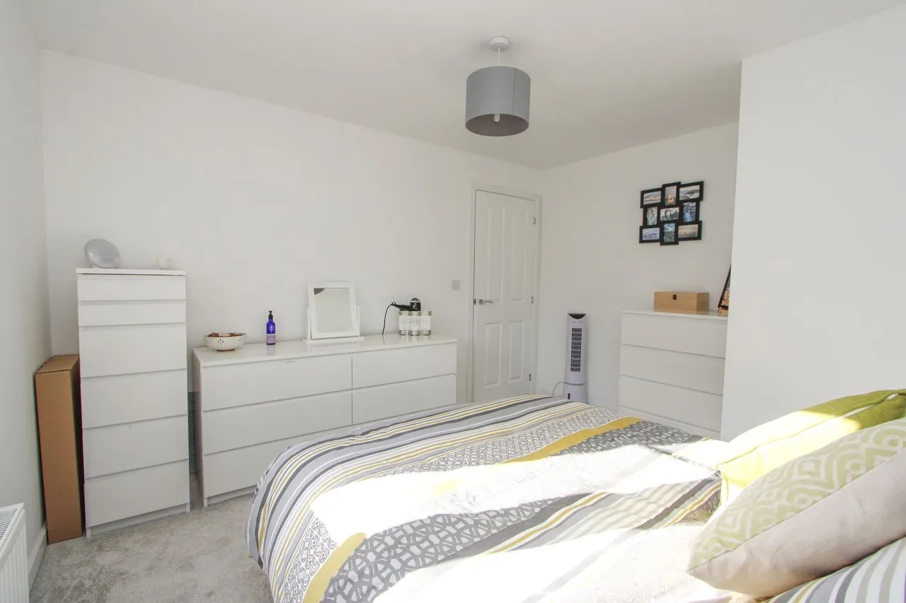 Wainblade Court, Yate, photo 27