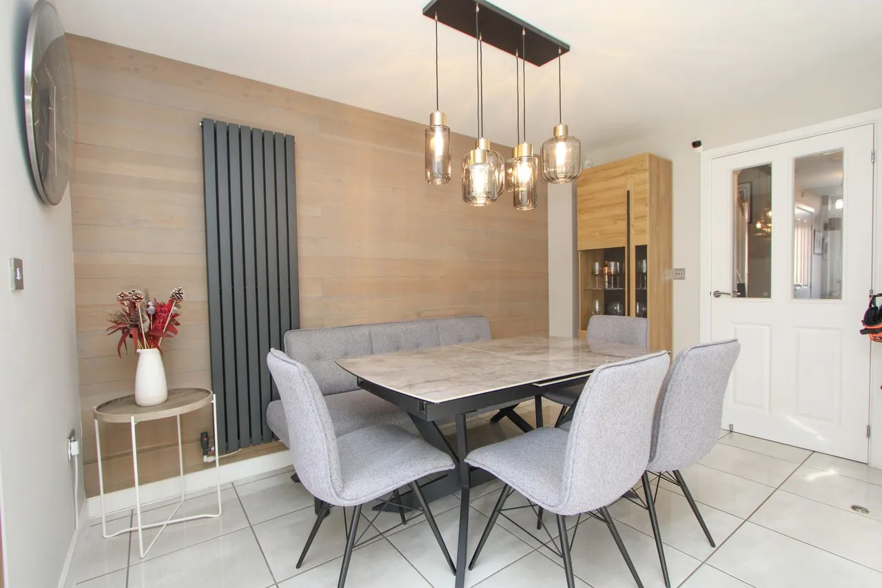 Wainblade Court, Yate, photo 8