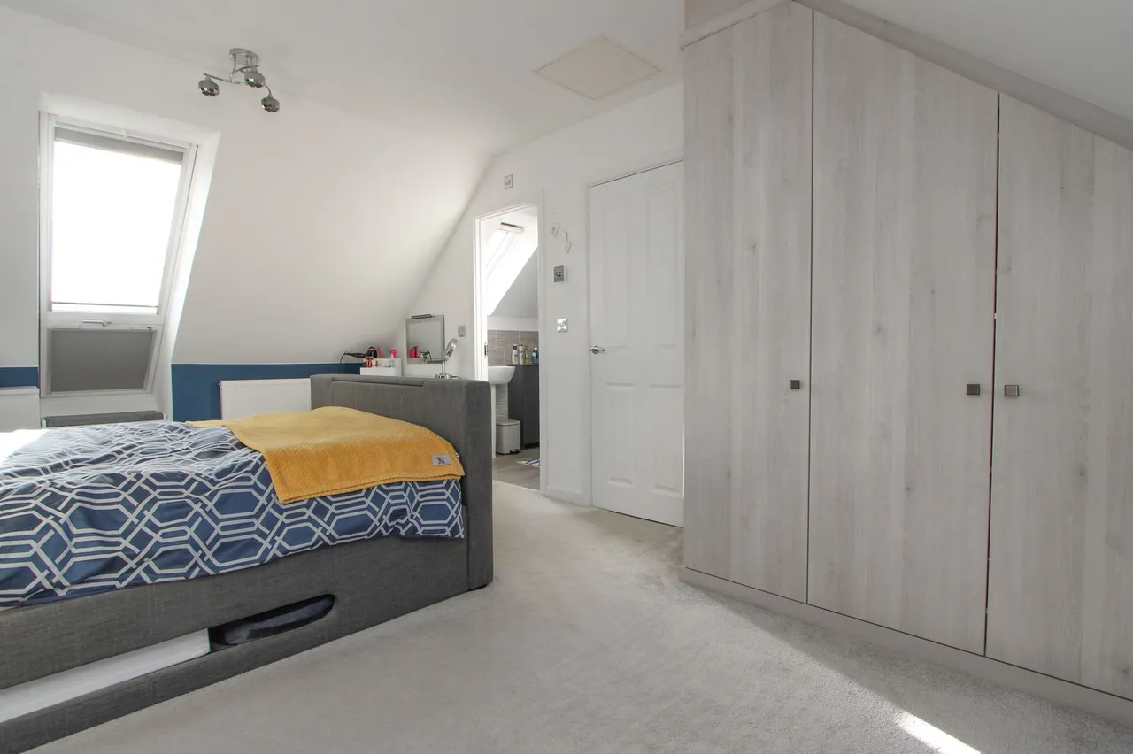 Wainblade Court, Yate, photo 19