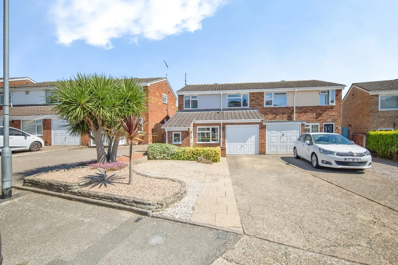 Holcombe Crescent, Ipswich, Suffolk, IP2, photo 22