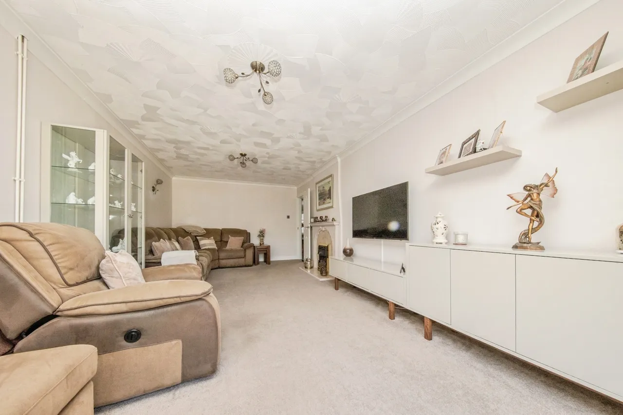 Holcombe Crescent, Ipswich, Suffolk, IP2, photo 5