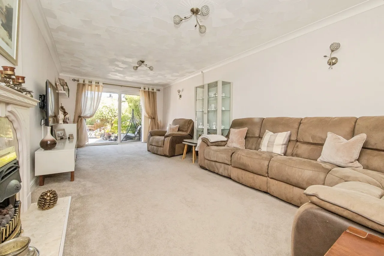 Holcombe Crescent, Ipswich, Suffolk, IP2, photo 4