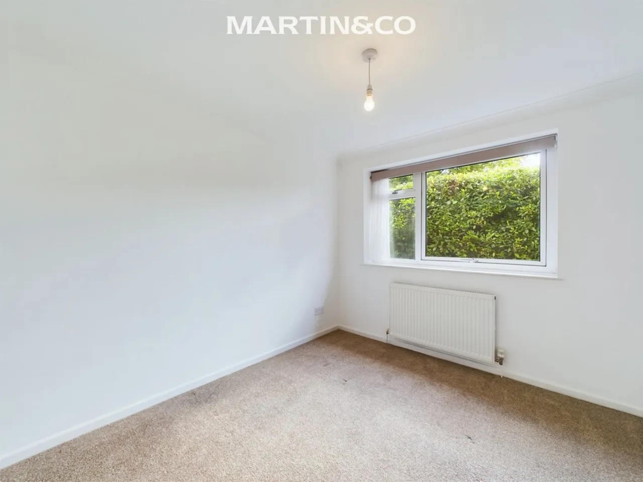 Oaklands Drive, Wokingham, photo 7