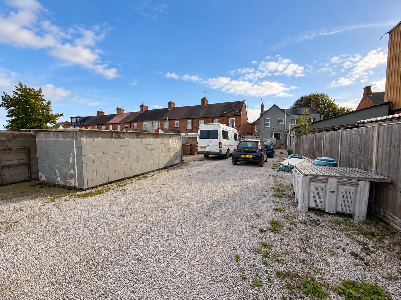 High Street, Newhall, photo 18