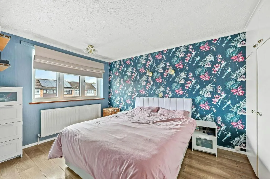 Navarre Gardens, Romford, RM5, photo 10