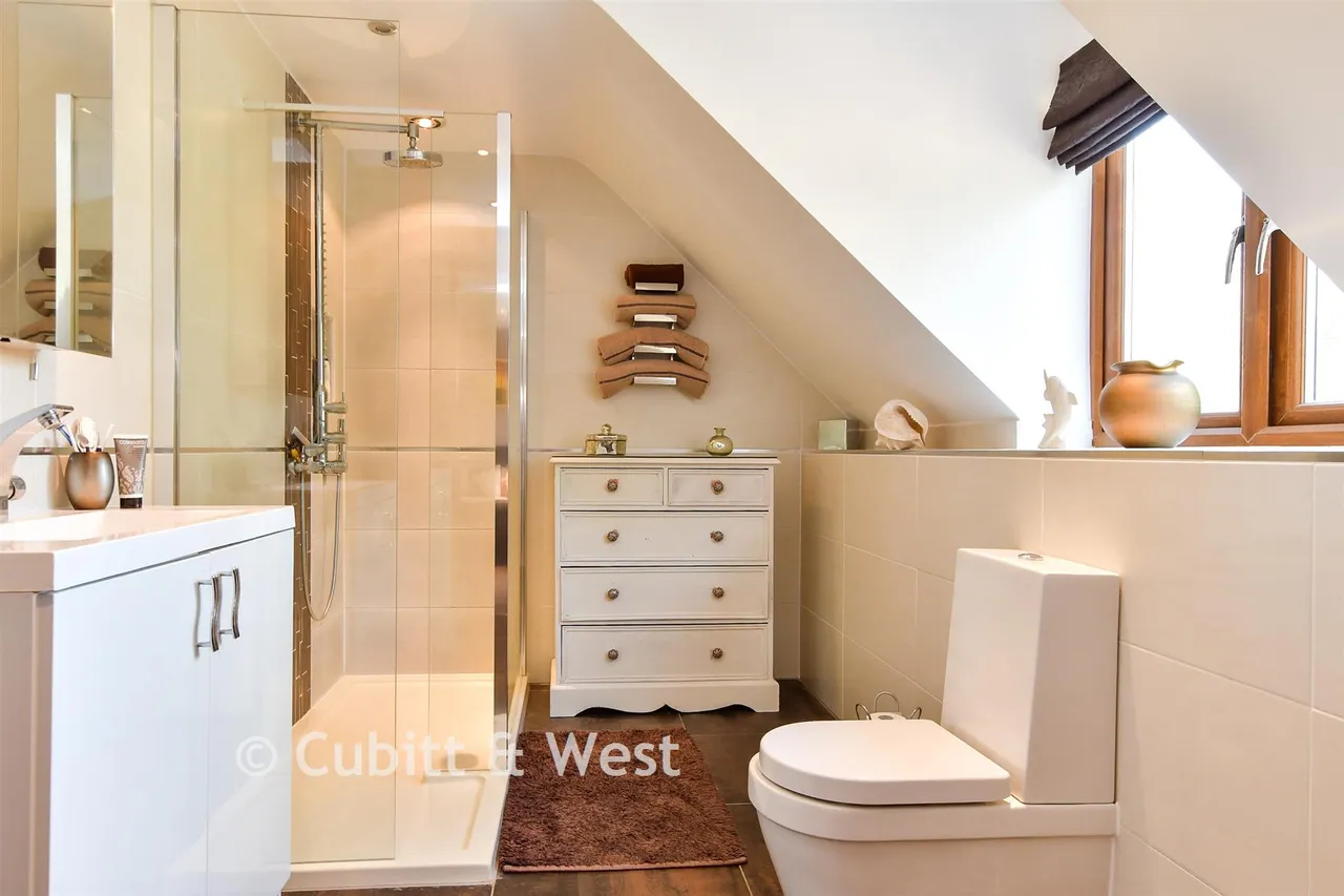 Stall House Lane, North Heath, RH20, photo 9