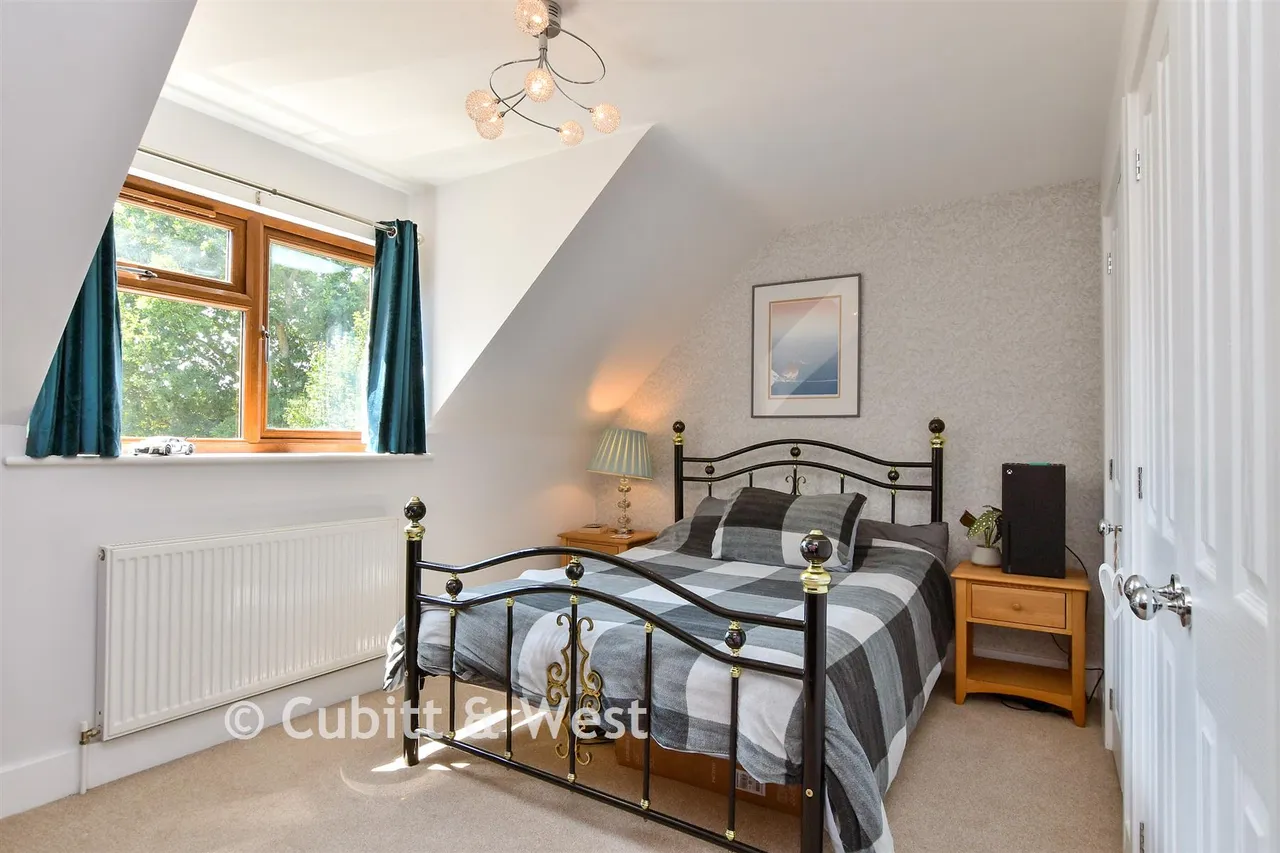 Stall House Lane, North Heath, RH20, photo 11