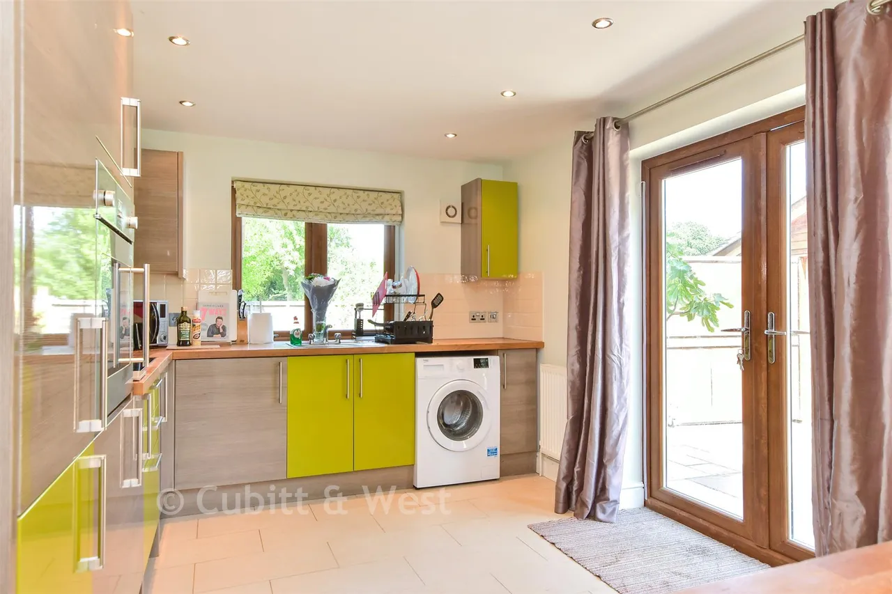 Stall House Lane, North Heath, RH20, photo 14