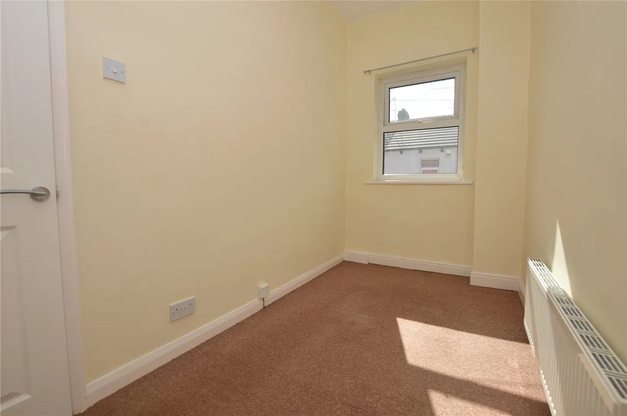 Hargreaves Street, Rothwell, LS26, photo 11