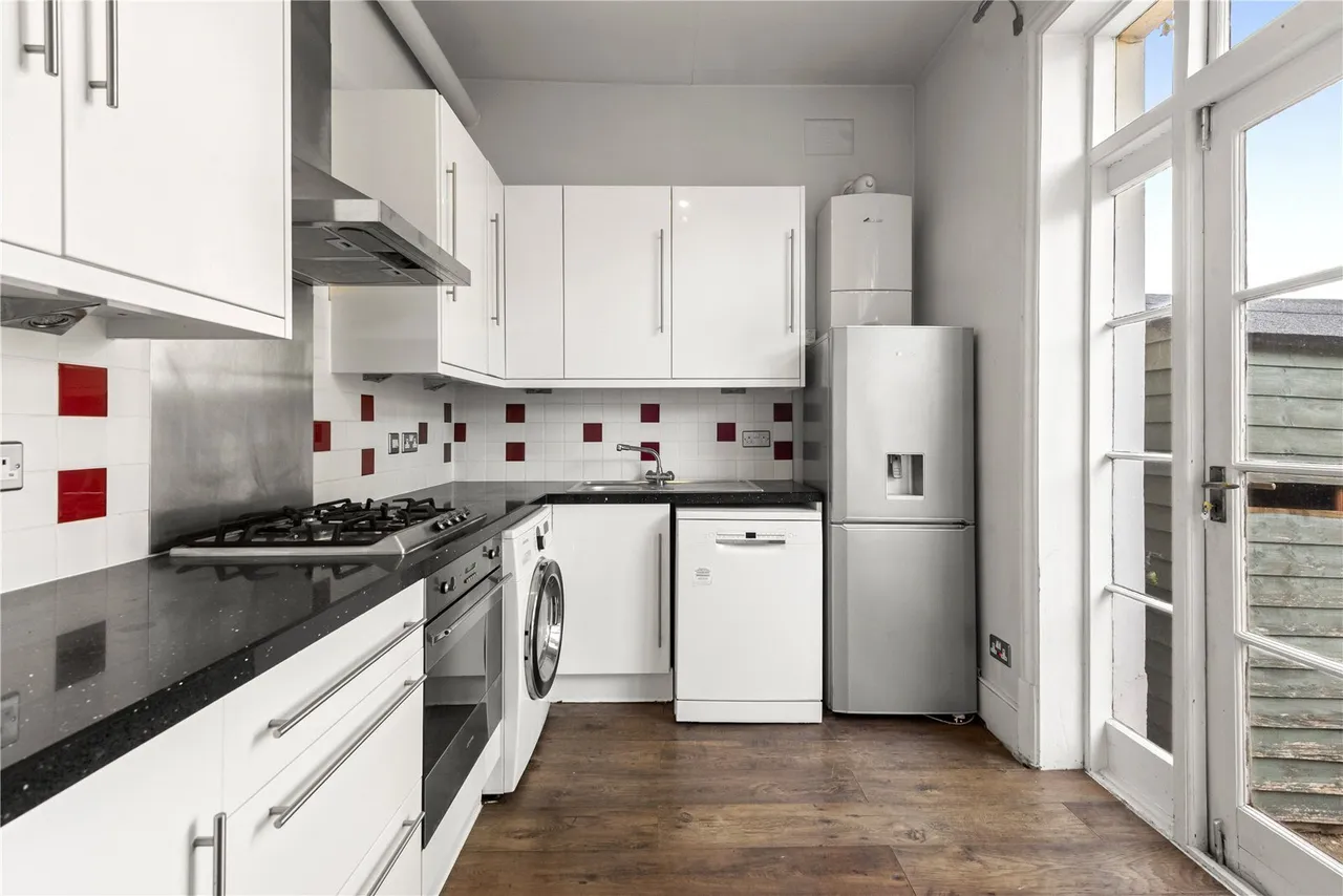 Drakefield Road, London, SW17, photo 5