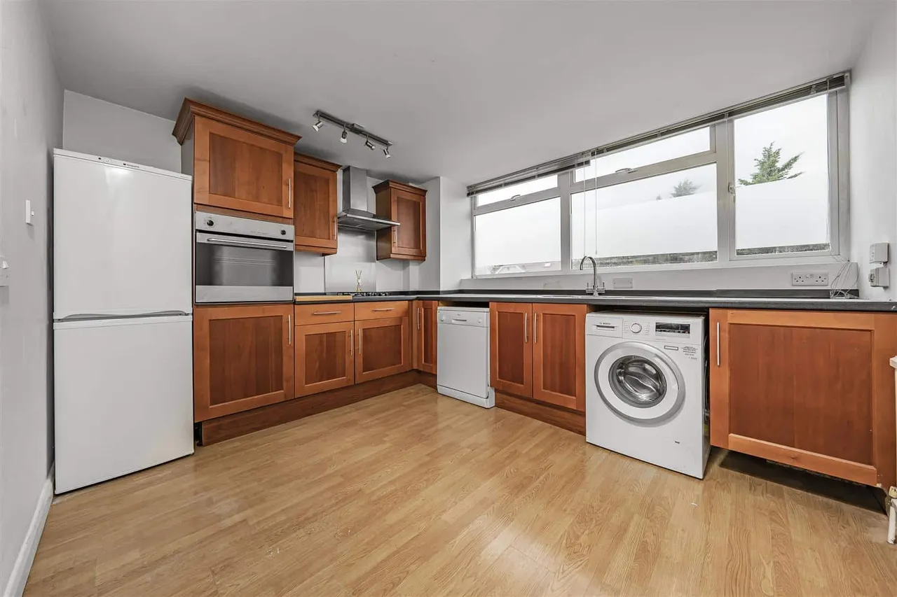 Clarence Road, Windsor, SL4 5BG, photo 4