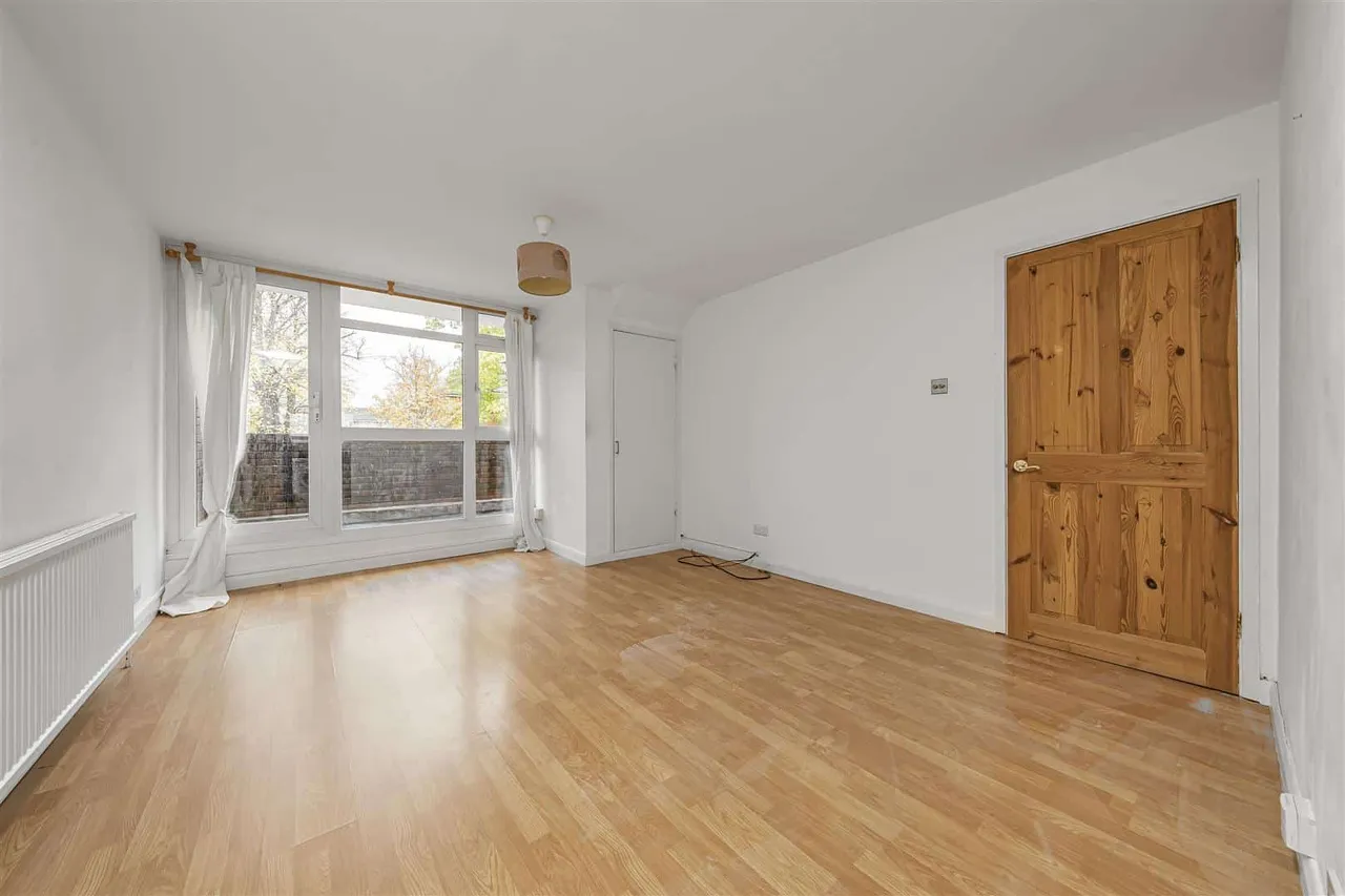 Clarence Road, Windsor, SL4 5BG, photo 2