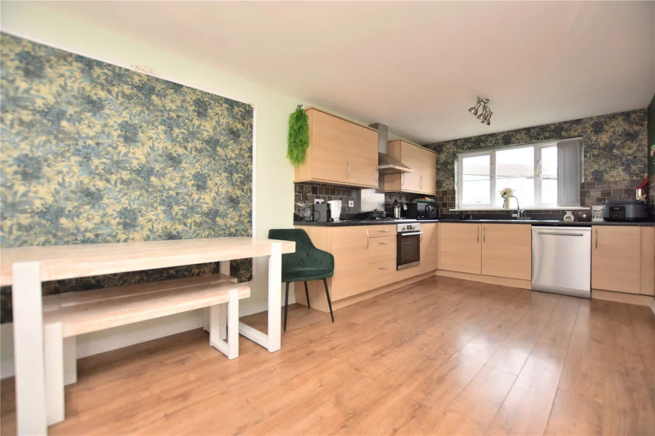 Whinmoor Way, Leeds, LS14, photo 3