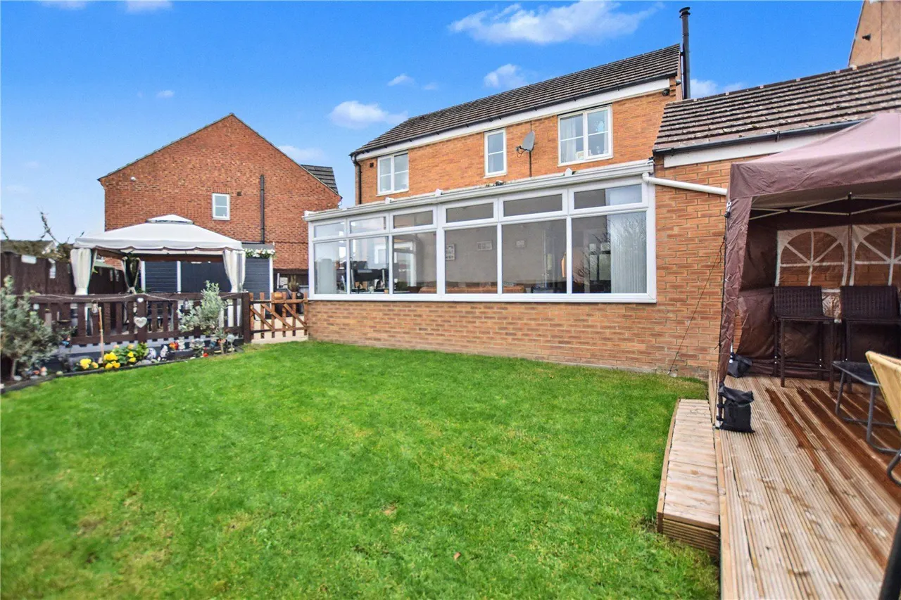 Whinmoor Way, Leeds, LS14, photo 8
