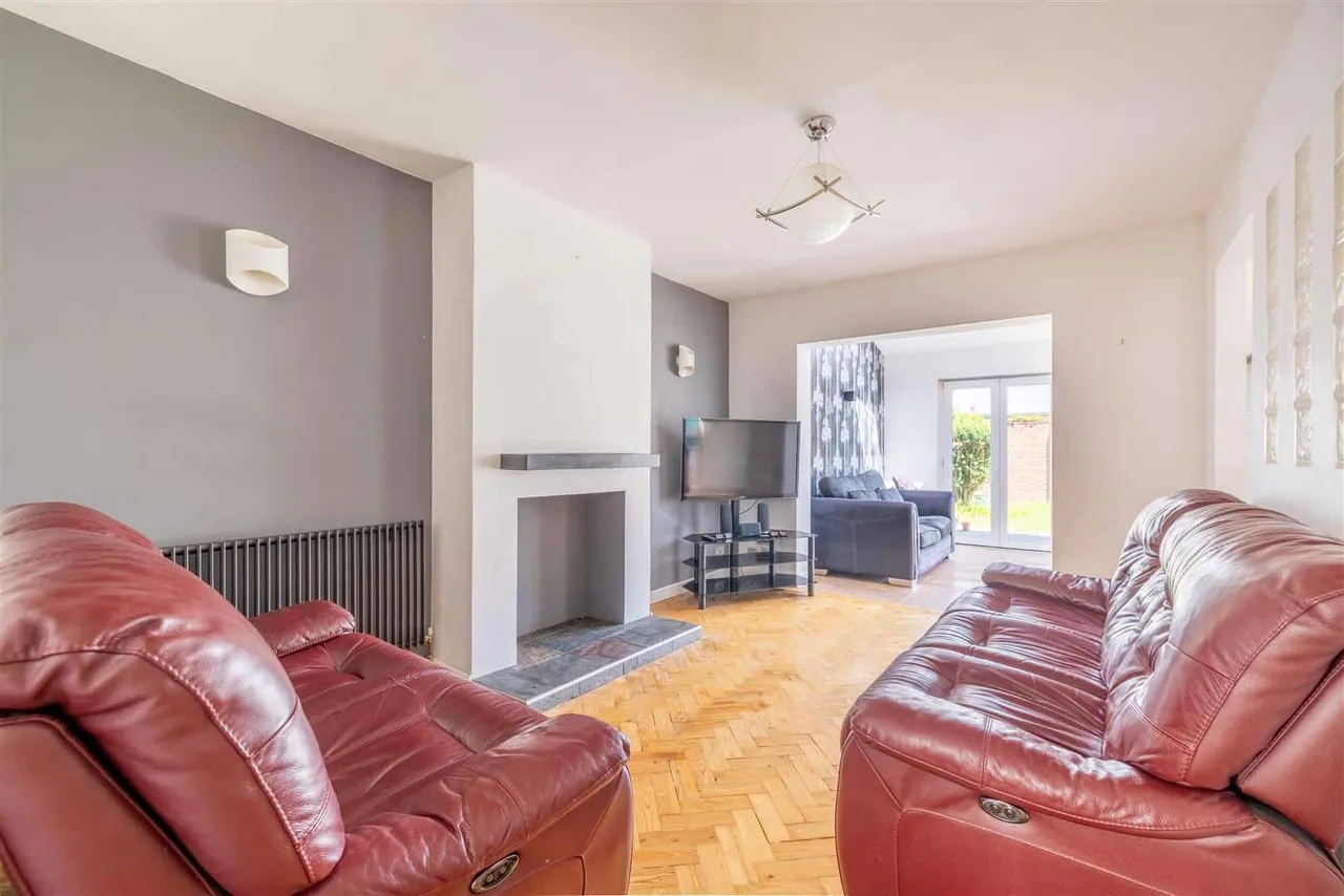 Peel Close, Windsor, SL4 3NP, photo 6
