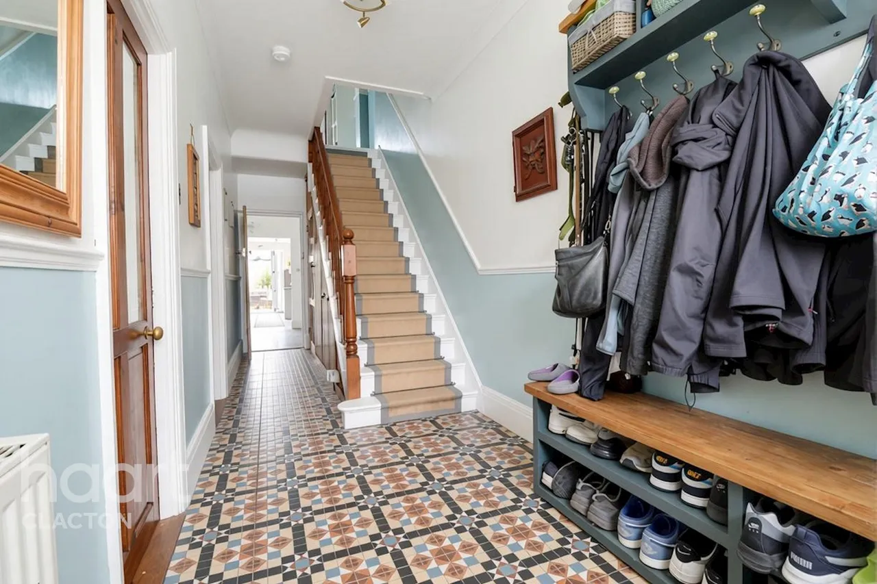 Walton Road, Clacton-On-Sea, CO15, photo 7