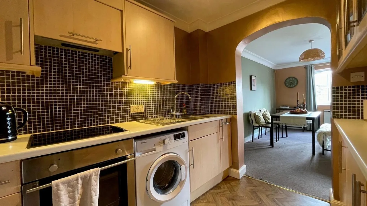 Rosiers Court, 46 St. Dunstans Street, Canterbury, CT2, photo 7