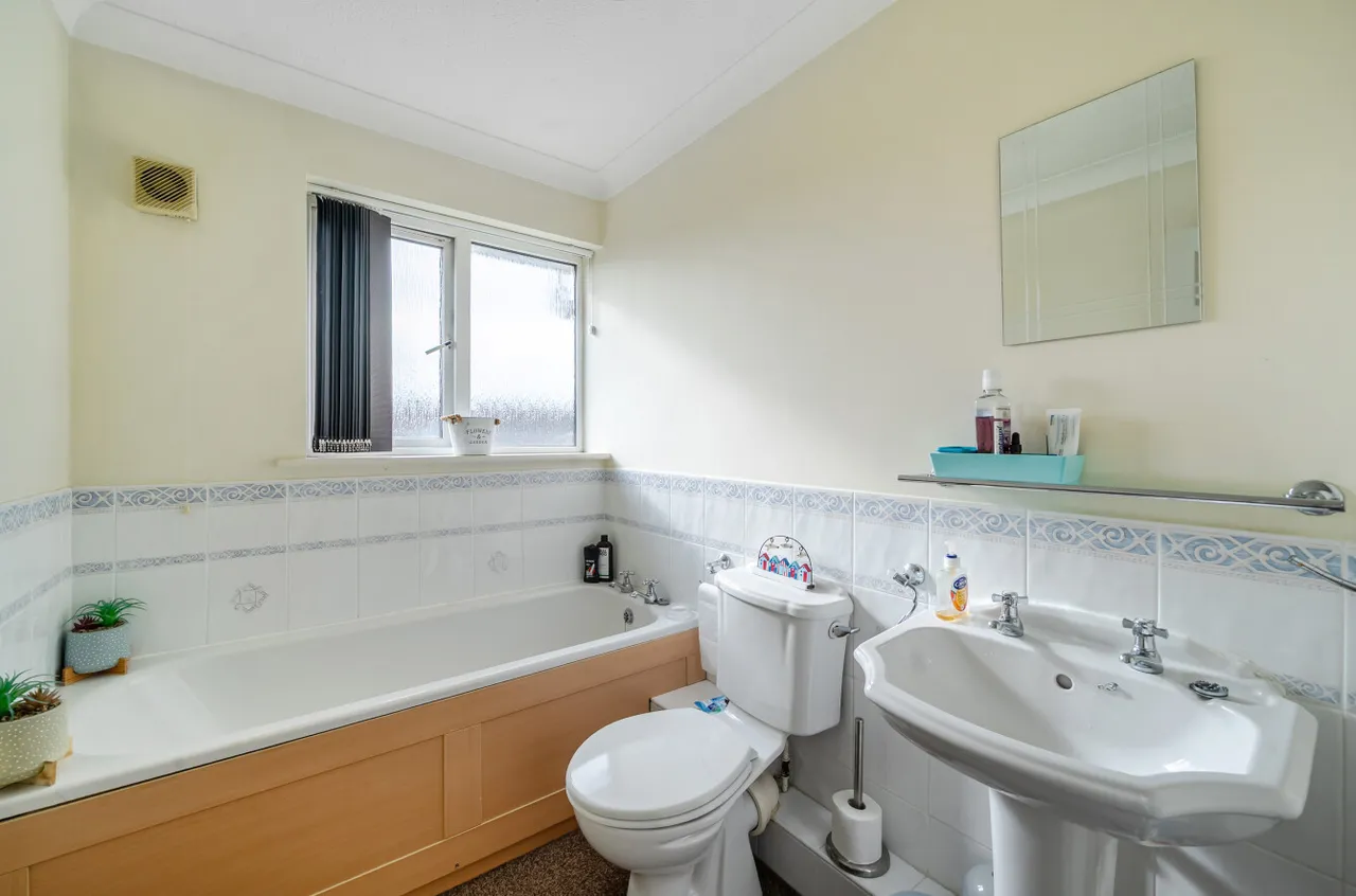 Ropery Close, Beverley, HU17, photo 9