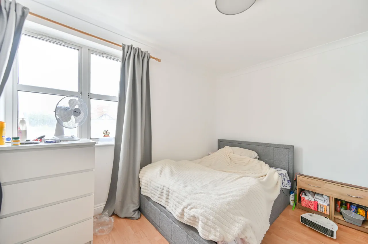 105c Burnley Road, London, photo 12