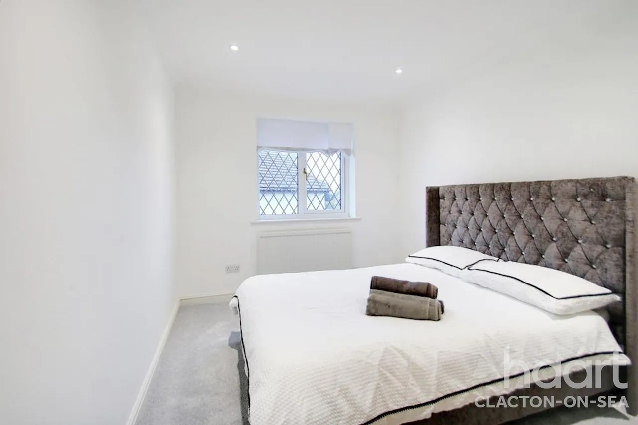 Naze Park Road, CO14, photo 6