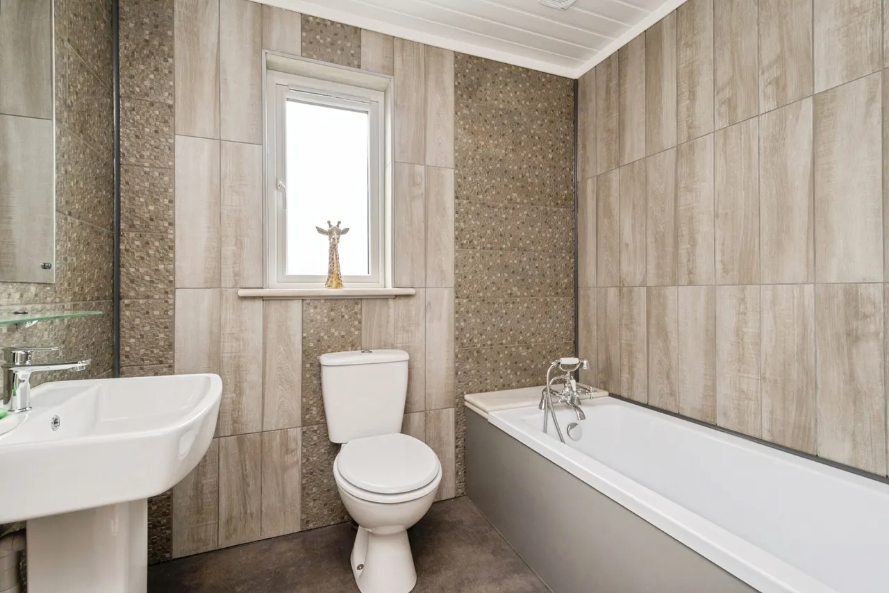 Loveny Road, St. Neot, PL14, photo 8