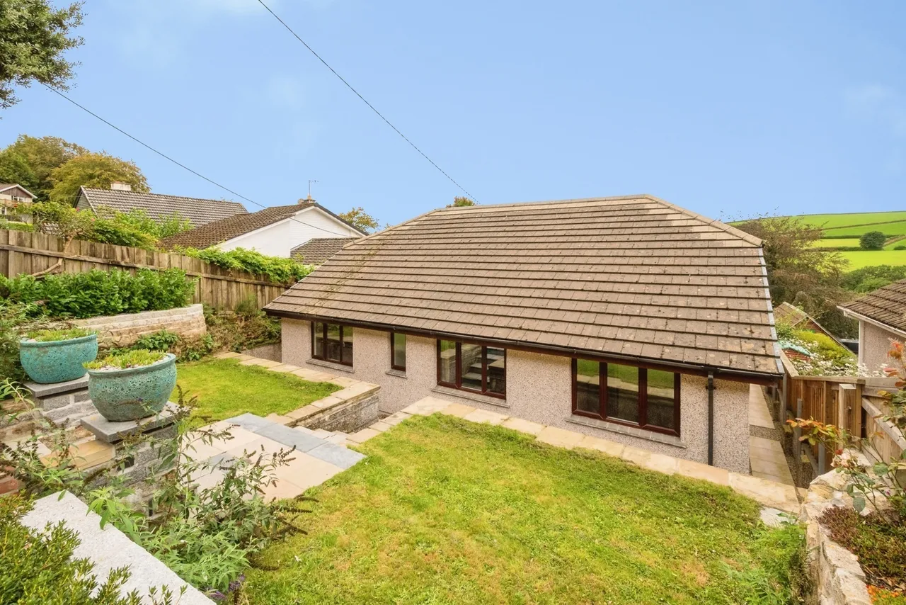 Loveny Road, St. Neot, PL14, photo 11