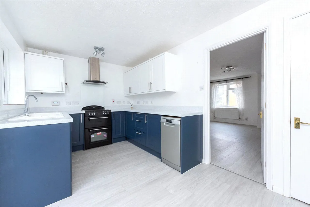 Derry Close, Ash Vale, Guildford, Surrey, GU12 5SR, photo 7
