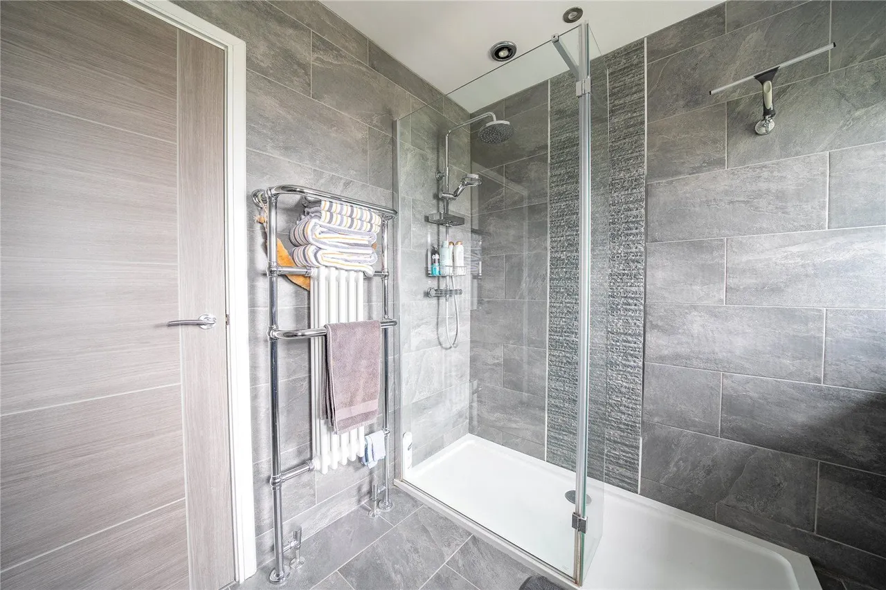 Long Lane, Barwick in Elmet, LS15, photo 20