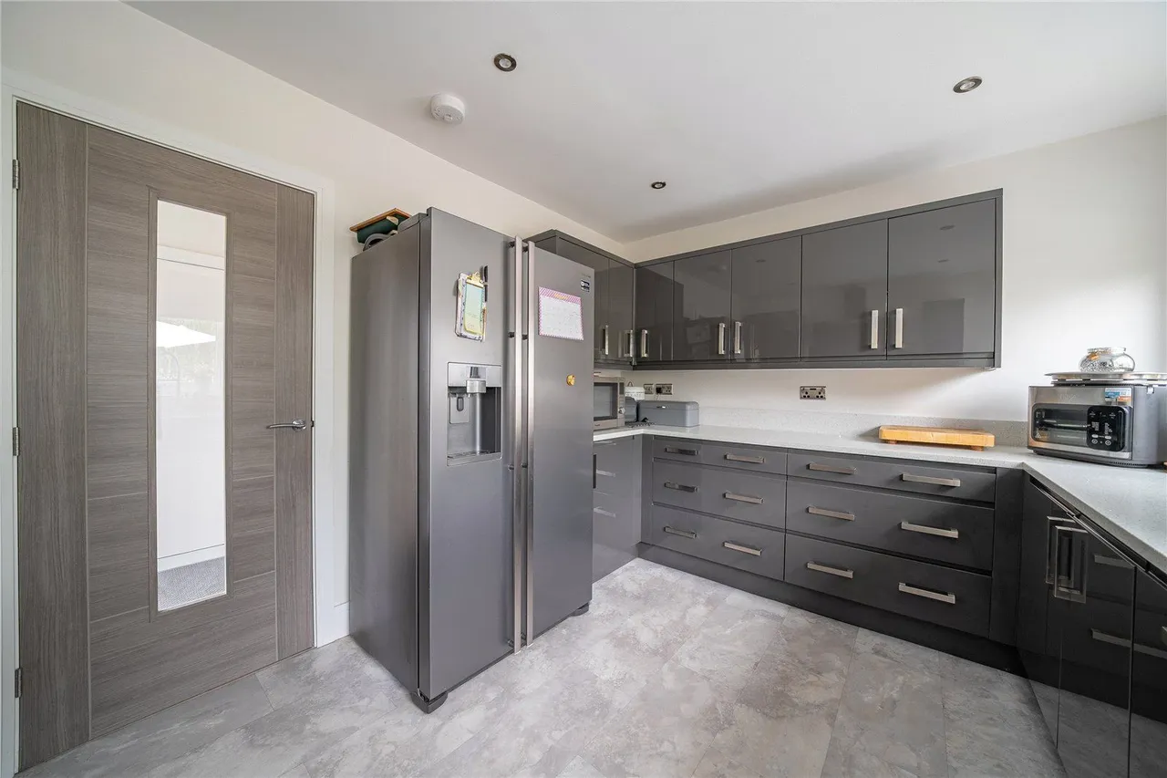 Long Lane, Barwick in Elmet, LS15, photo 5