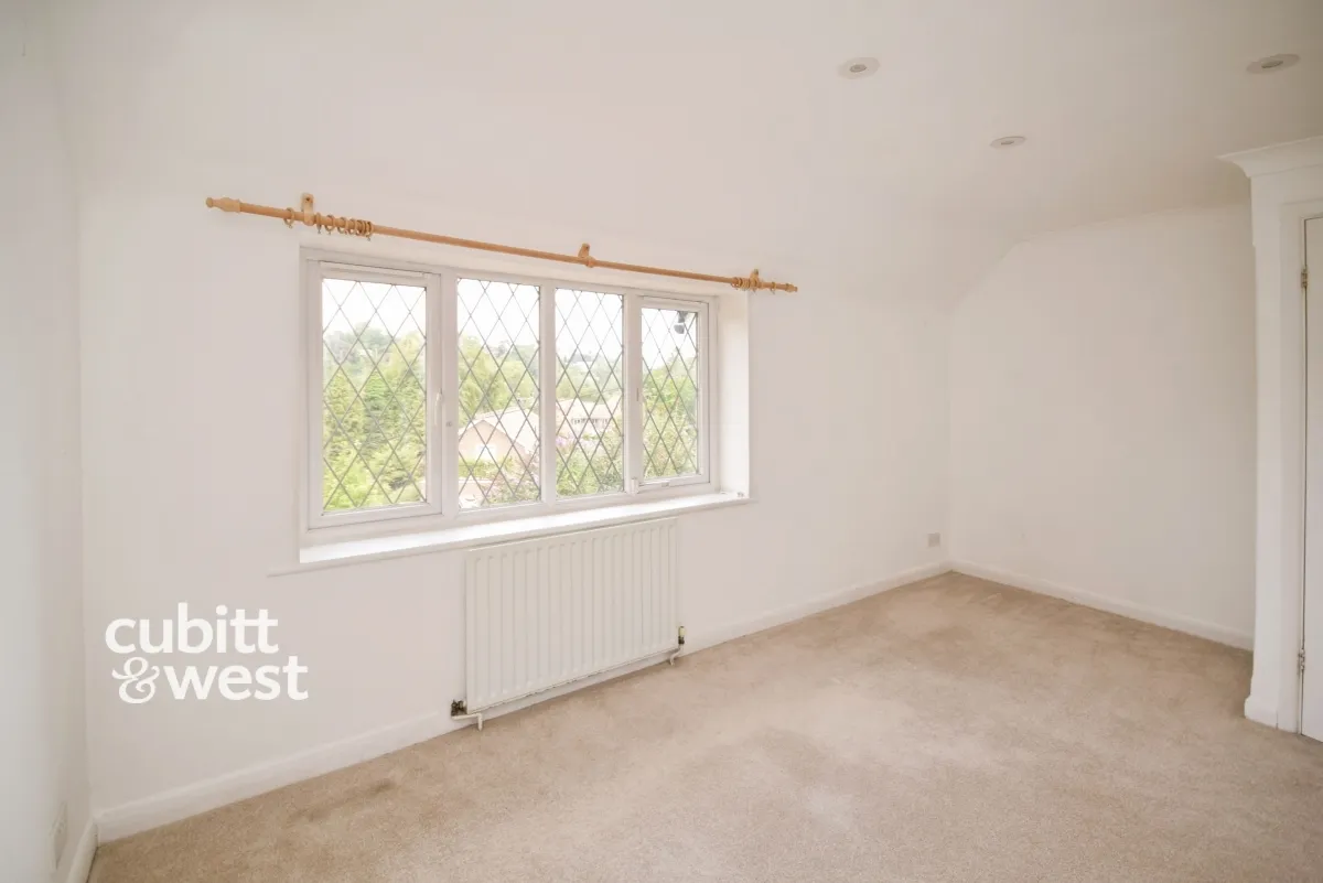 Loxford Road, Caterham, CR3, photo 11