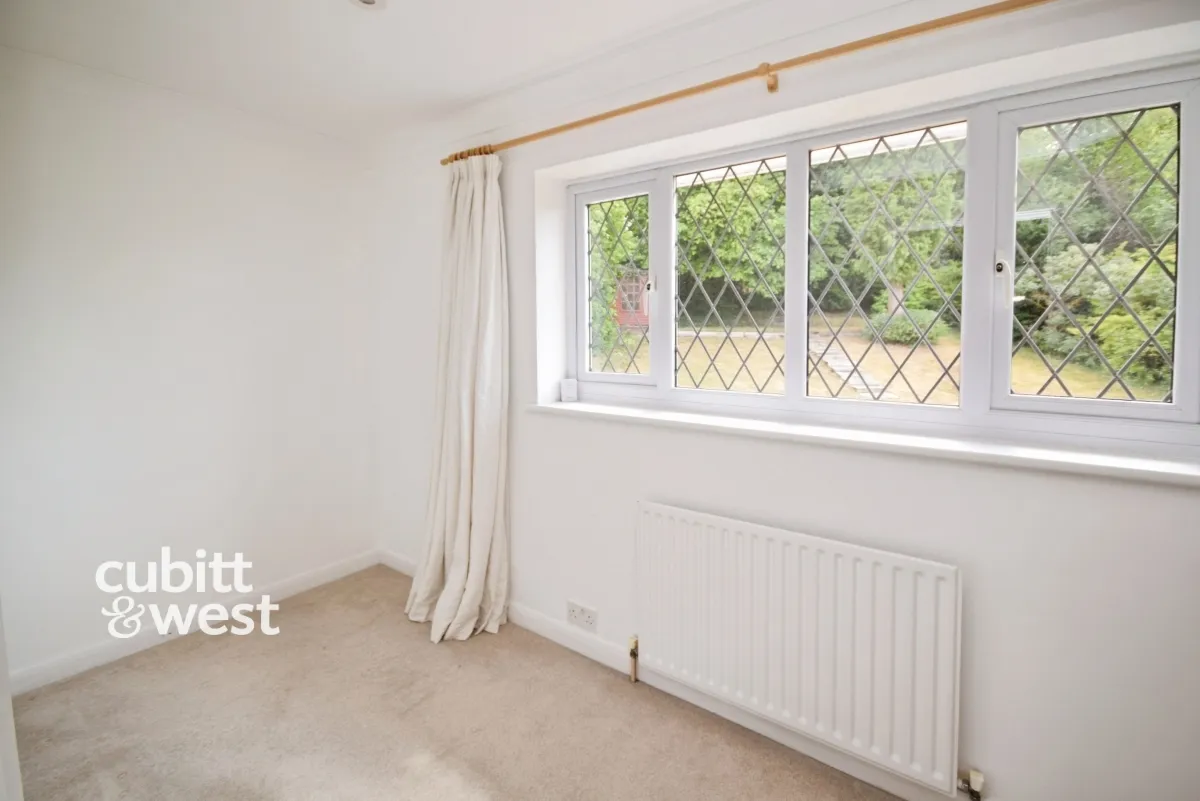 Loxford Road, Caterham, CR3, photo 9