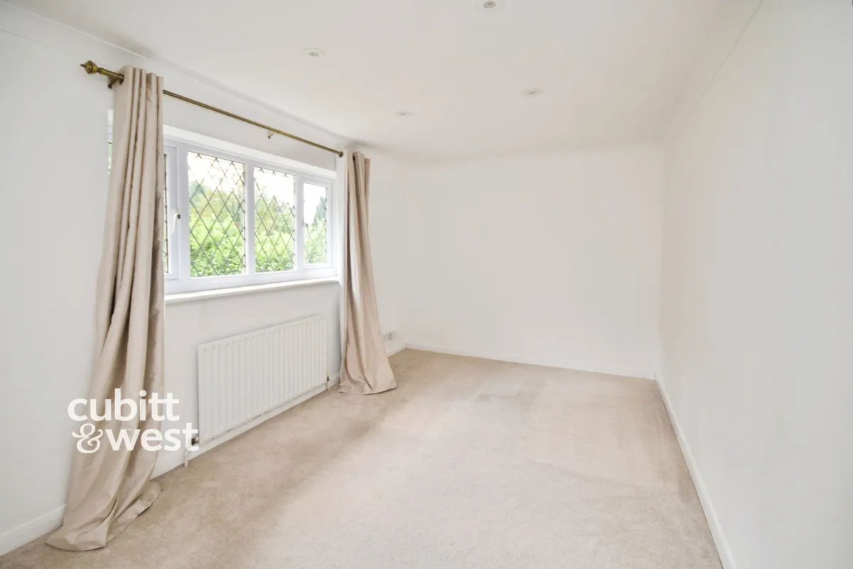 Loxford Road, Caterham, CR3, photo 8
