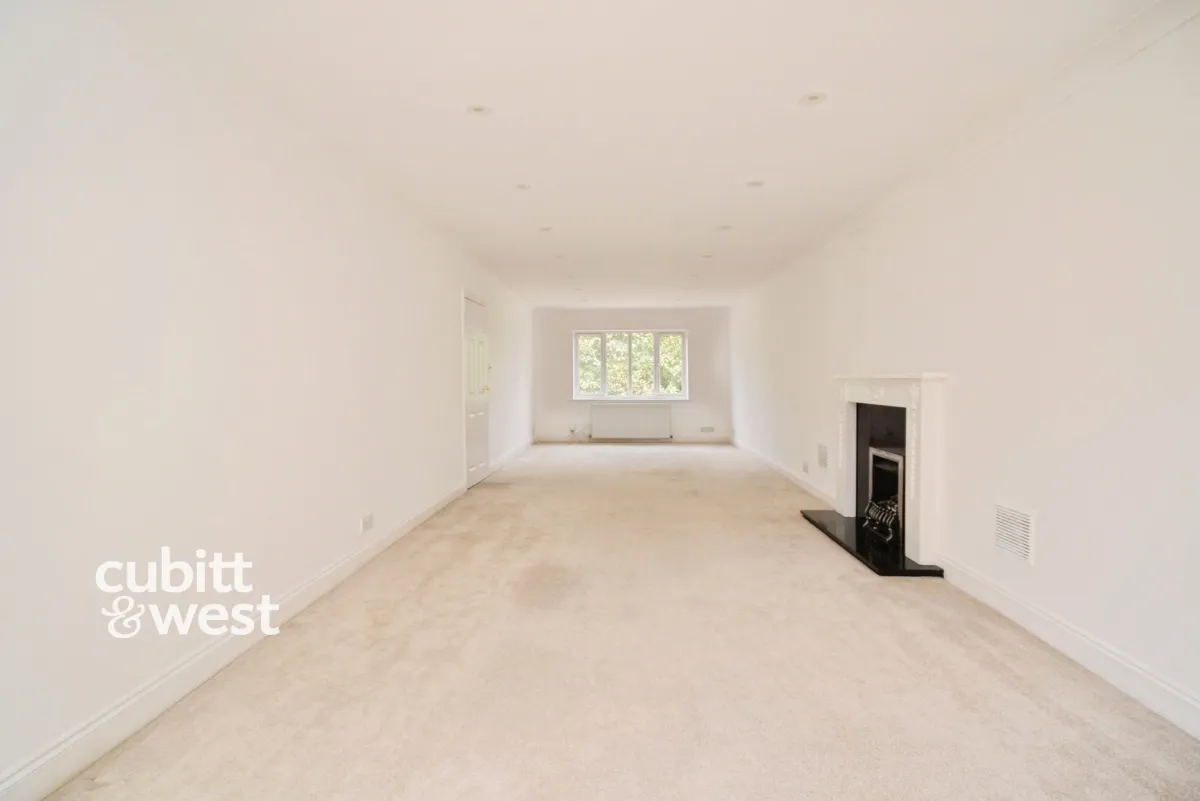 Loxford Road, Caterham, CR3, photo 17