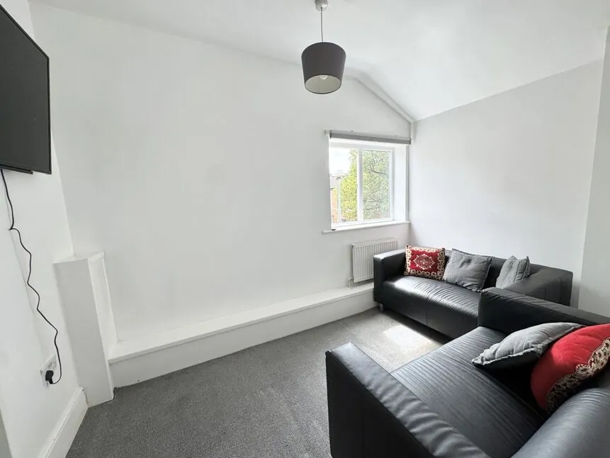 Langham Road, Salford, M6, photo 3