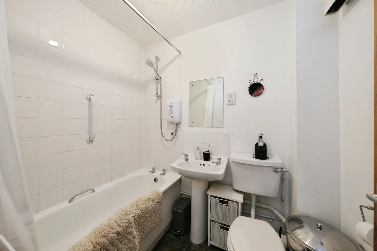 Marmion Road, Nottingham, NG3, photo 13
