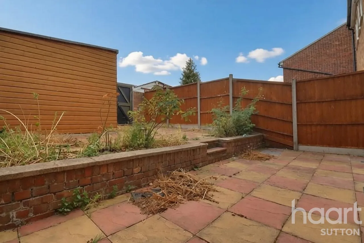 Carshalton Road, SM1, photo 11