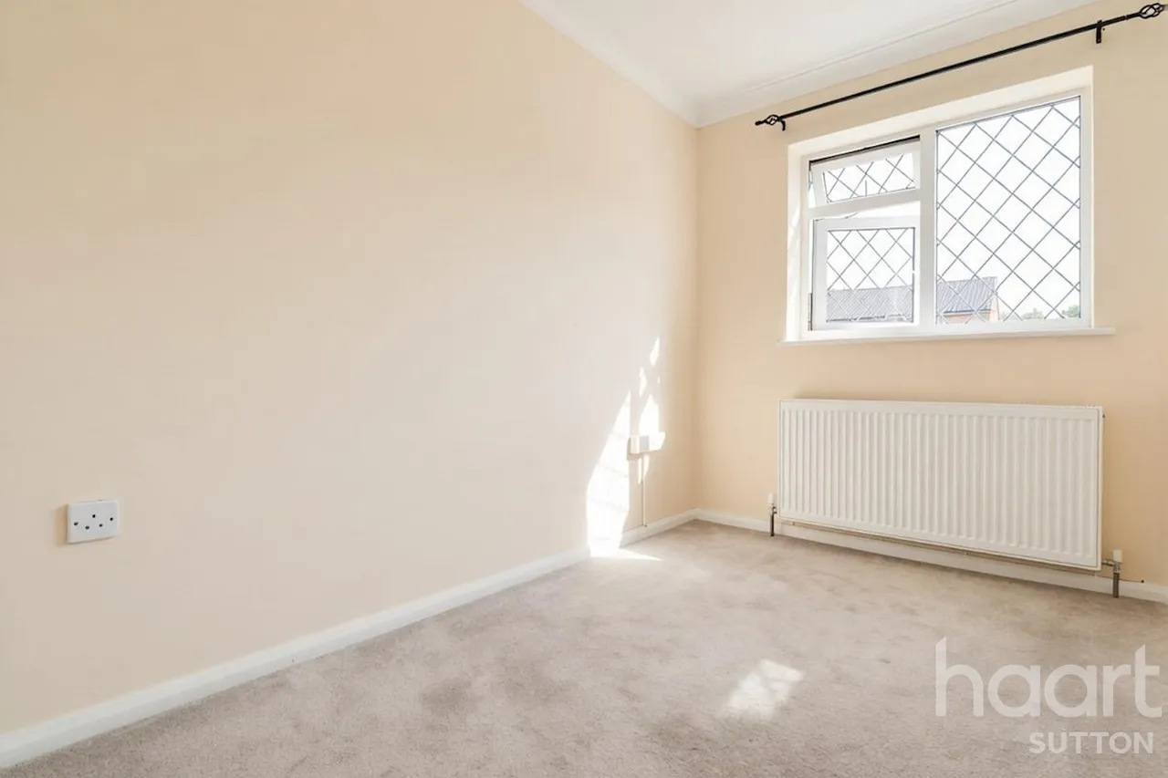 Carshalton Road, SM1, photo 7