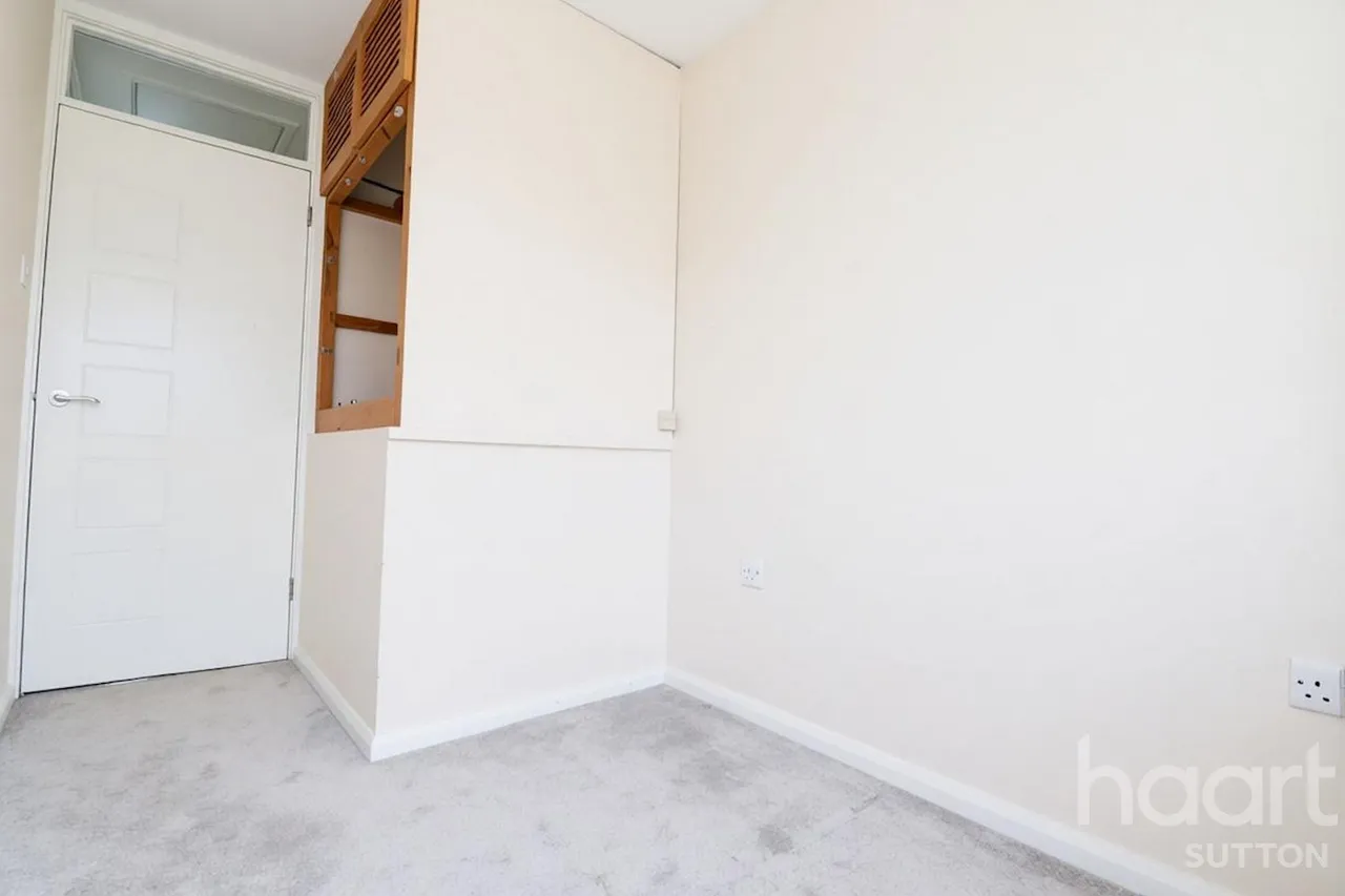 Carshalton Road, SM1, photo 9