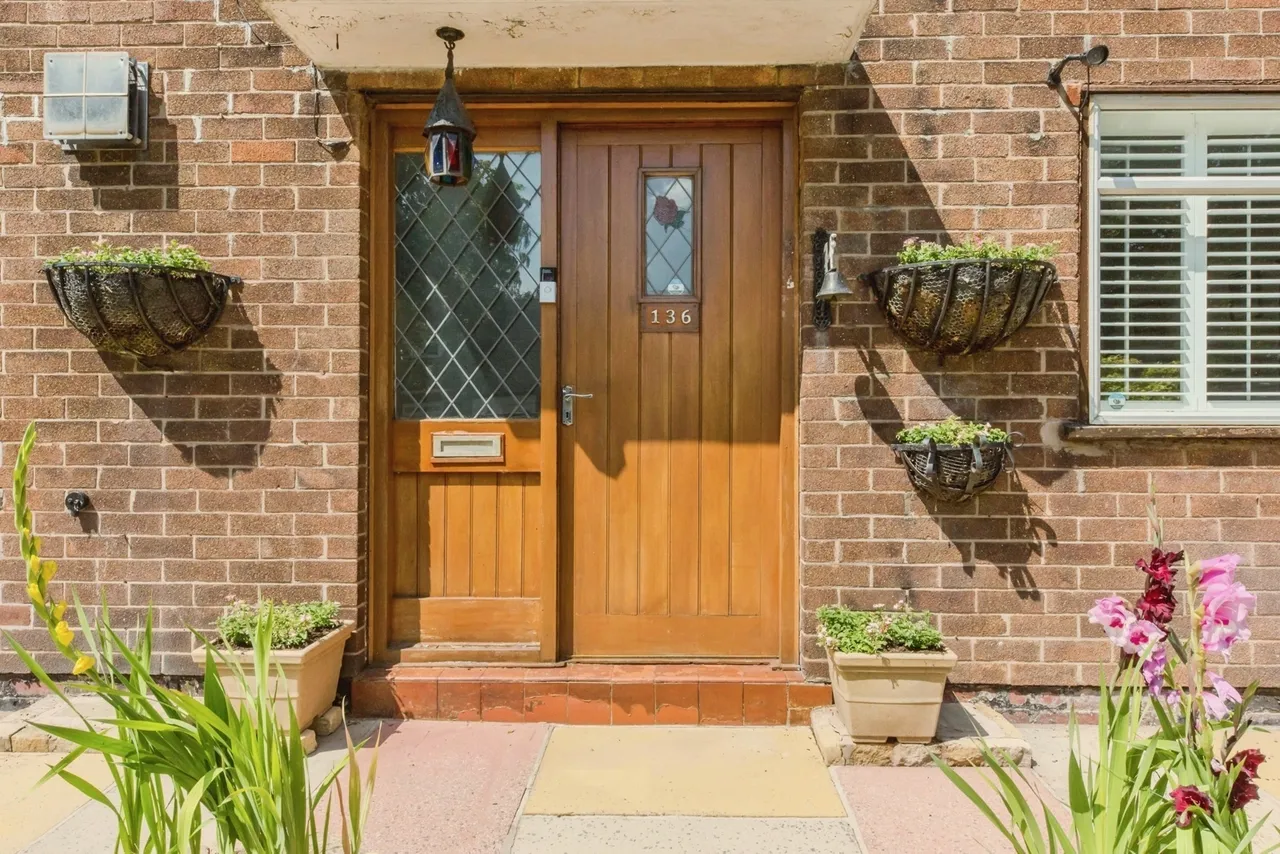 Delamere Drive, Macclesfield, Cheshire, SK10, photo 14